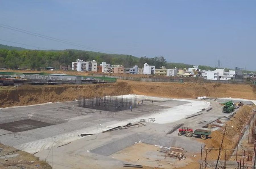 Construction beginning on Alaknanda Towers at River Valley Township (2017)