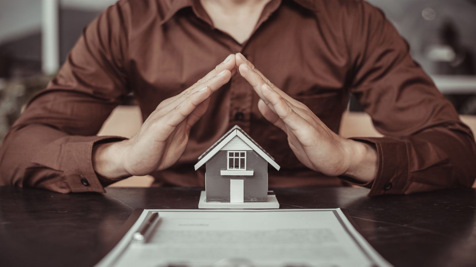 Is It a Good Time for NRIs to Invest in Indian Real Estate in 2025?